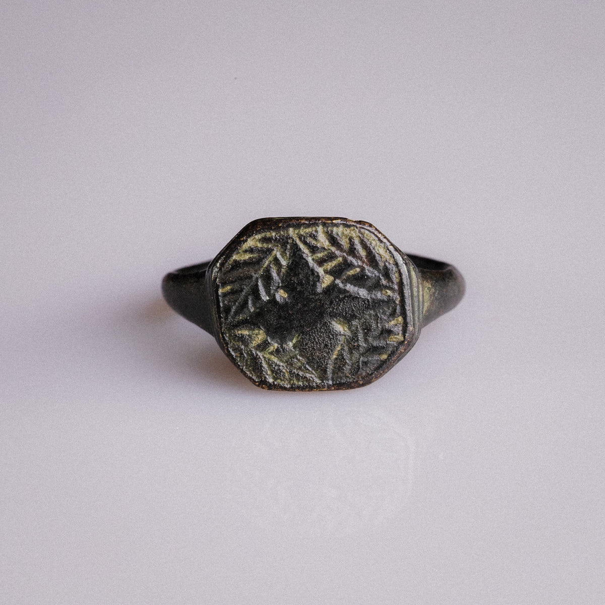 Early Medieval Bronze Signet Ring with Cross Motif – 'Corvin' (8th–11th century AD) — view 4