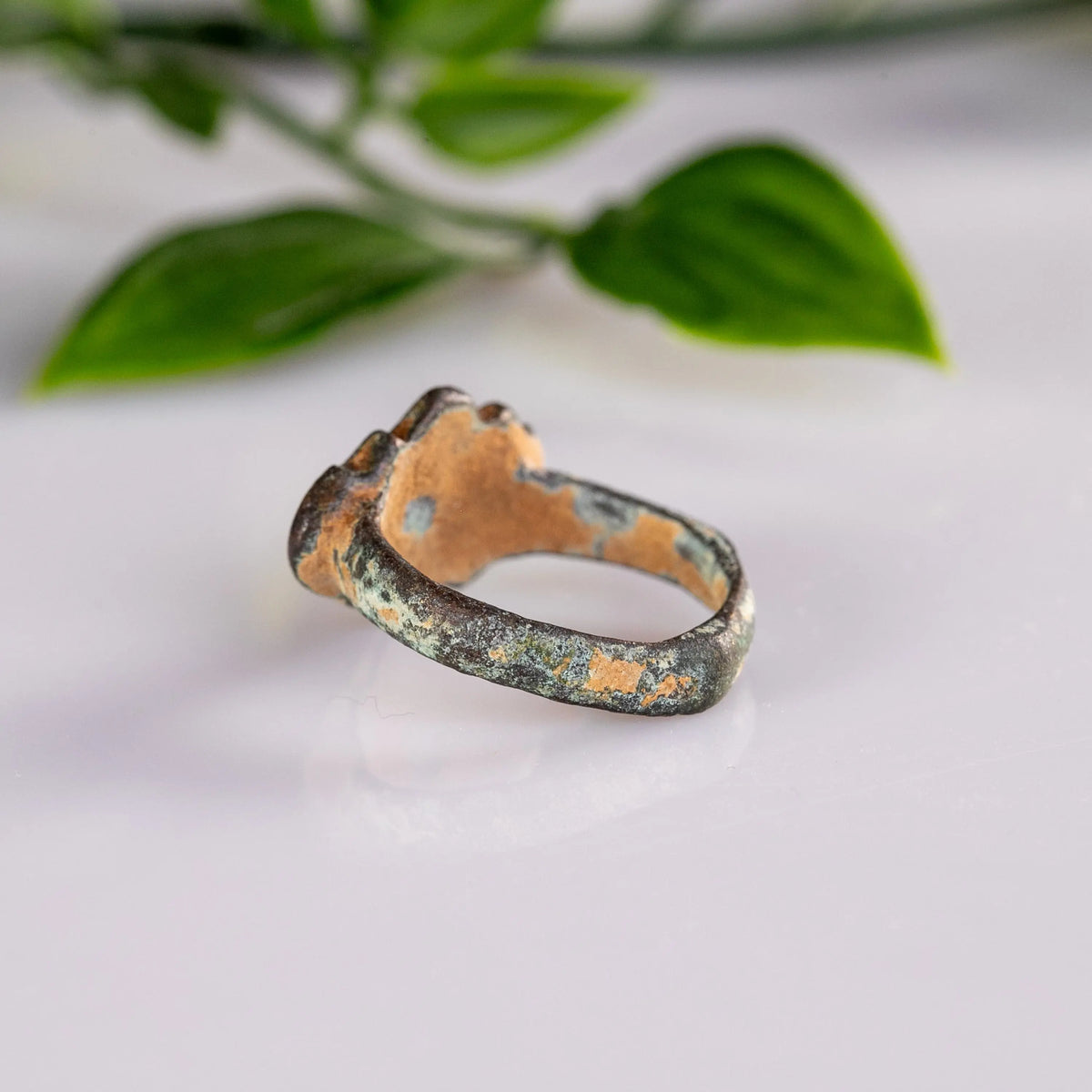 Medieval Bronze Ring with Scalloped Bezel – “Henricus” (12th–14th c. AD) – EU 55 / US 7.25 - Aurora Antiqua