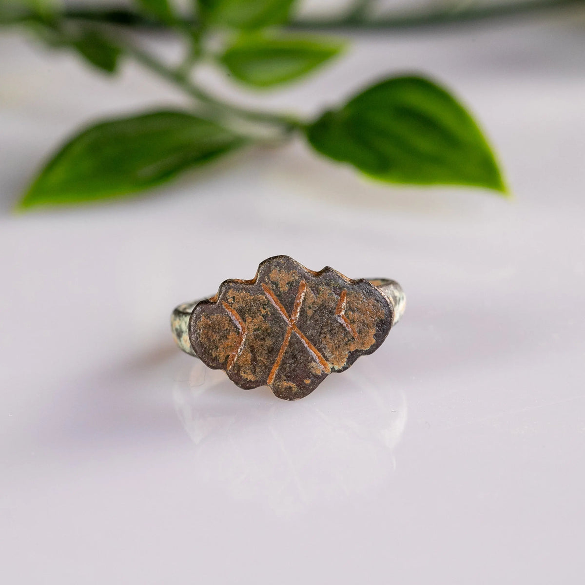 Medieval Bronze Ring with Scalloped Bezel – “Henricus” (12th–14th c. AD) – EU 55 / US 7.25 - Aurora Antiqua