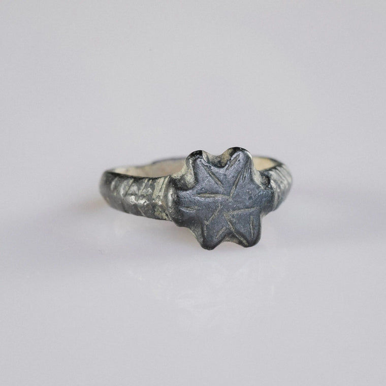Medieval Bronze Signet Ring 'Laurentius' (12th-14th c. AD) EU 52/US 6