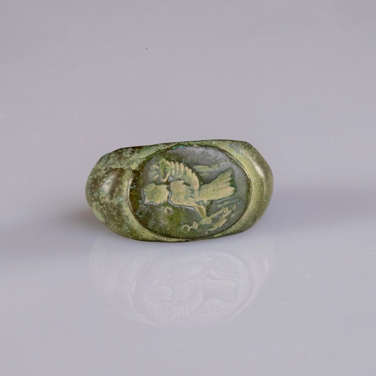 “Livia” – Roman Bronze Signet Ring Depicting Fortuna with Cornucopia (2nd–3rd Century AD) – EU 44 / US 3 Aurora Antiqua