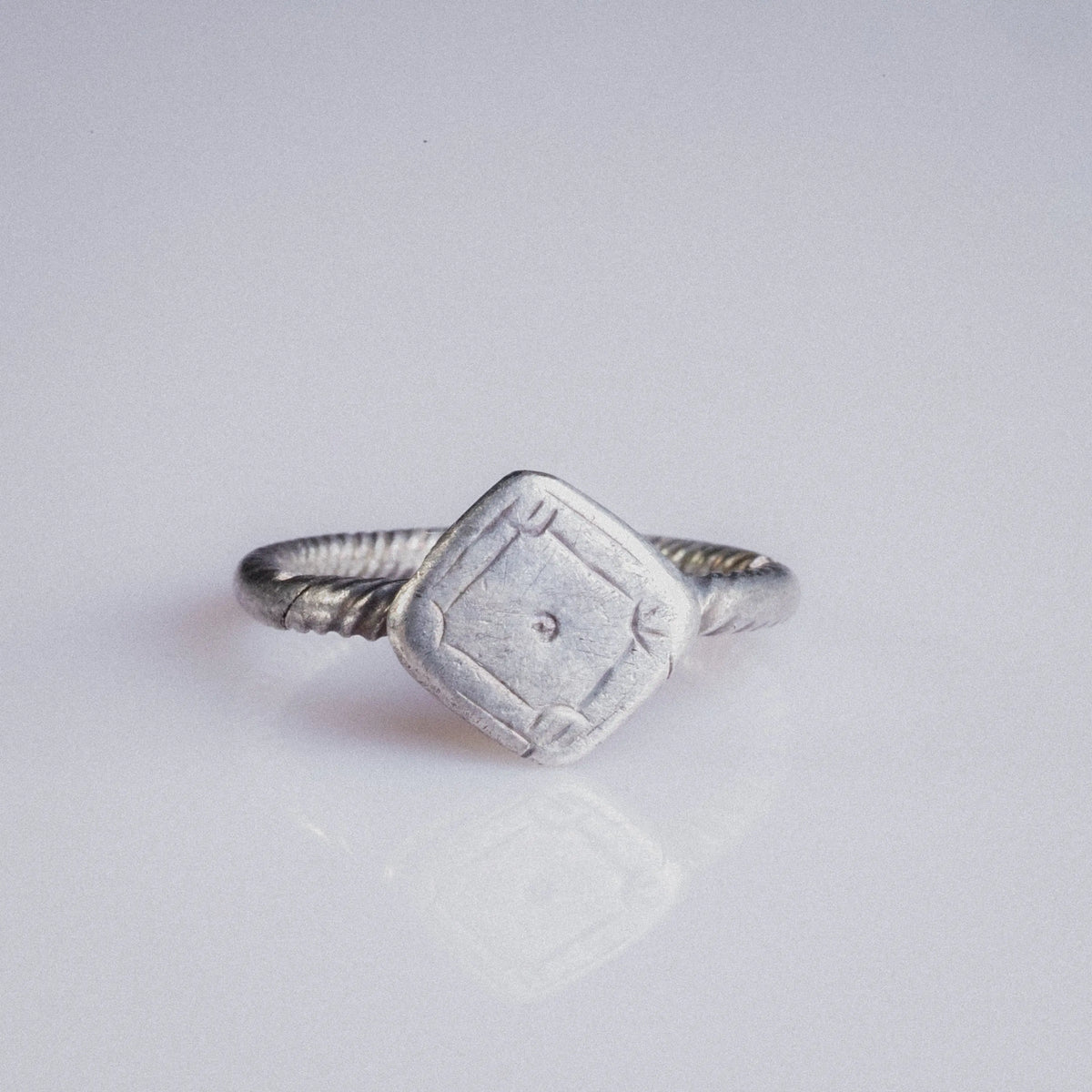 Early Medieval Silver Ring with Square Bezel – “Crescent” (7th–10th c. AD) – EU 58 / US 8.25 Aurora Antiqua
