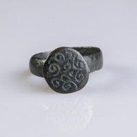 Medieval Bronze Military Seal Ring – “Adalric” (11th–13th c. AD) – EU 59 Aurora Antiqua