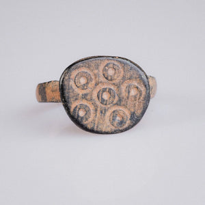 Late Roman Bronze Signet Ring with Punch Dot Motif – “Vigil” (3rd–5th CE) – EU 49 / US 5 Aurora Antiqua