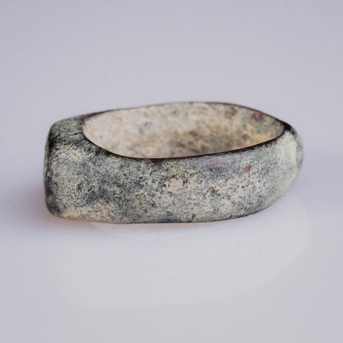 Late Roman Bronze Ring with Radiating Motif – “Solinus” (3rd–5th CE) – EU 49 / US 5 Aurora Antiqua