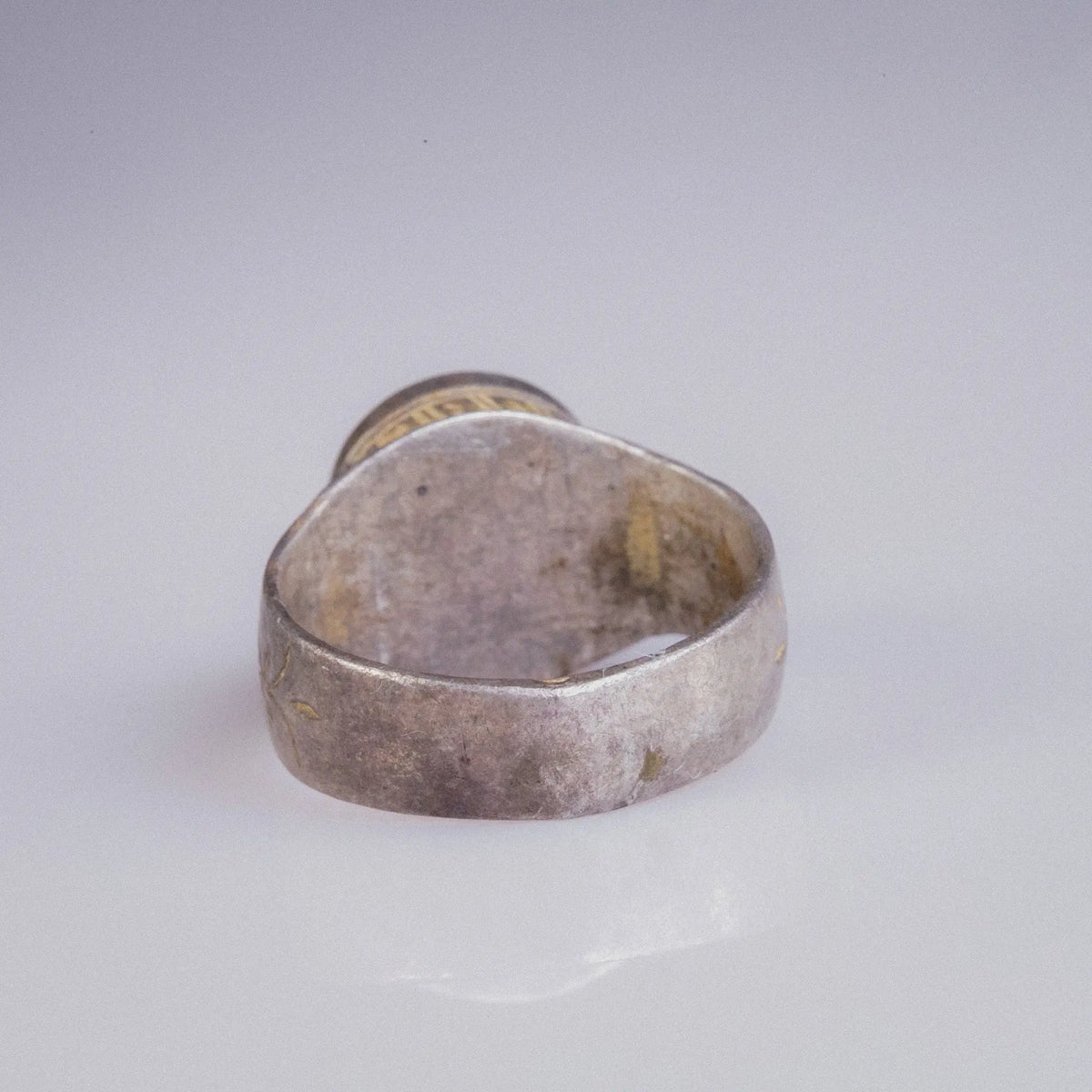 Byzantine Silver Ring with Carnelian Cabochon – “Nikephoros” (9th–10th c. CE) – EU 59 / US 8.75 Aurora Antiqua