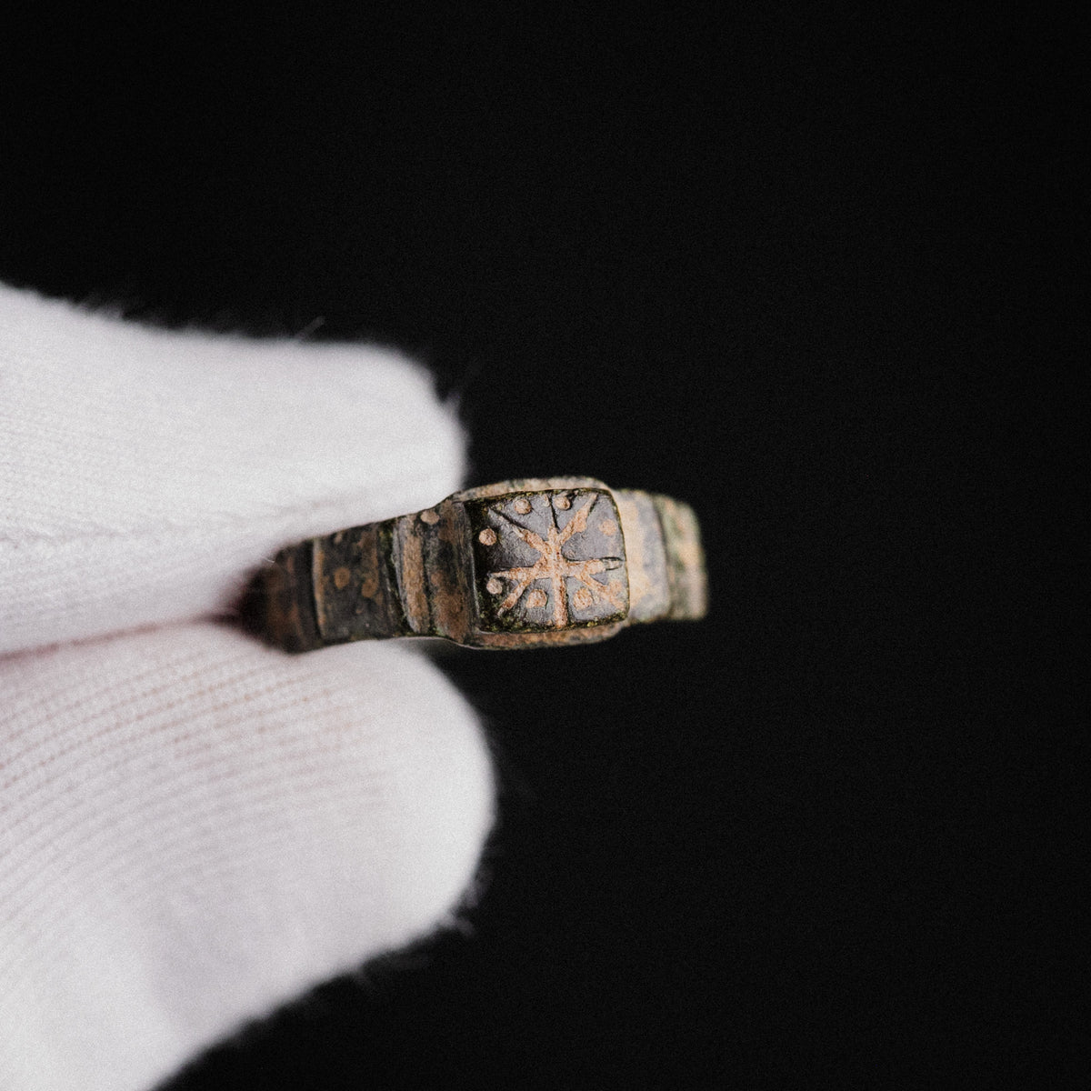Medieval Bronze Military Seal Ring – 'Bellator' (11th–13th CE) — view 9