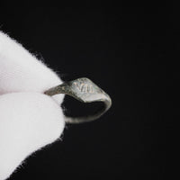 Roman Bronze Legionary Ring with Numeral VII – 'Septimus' (1st–3rd CE) — view 7