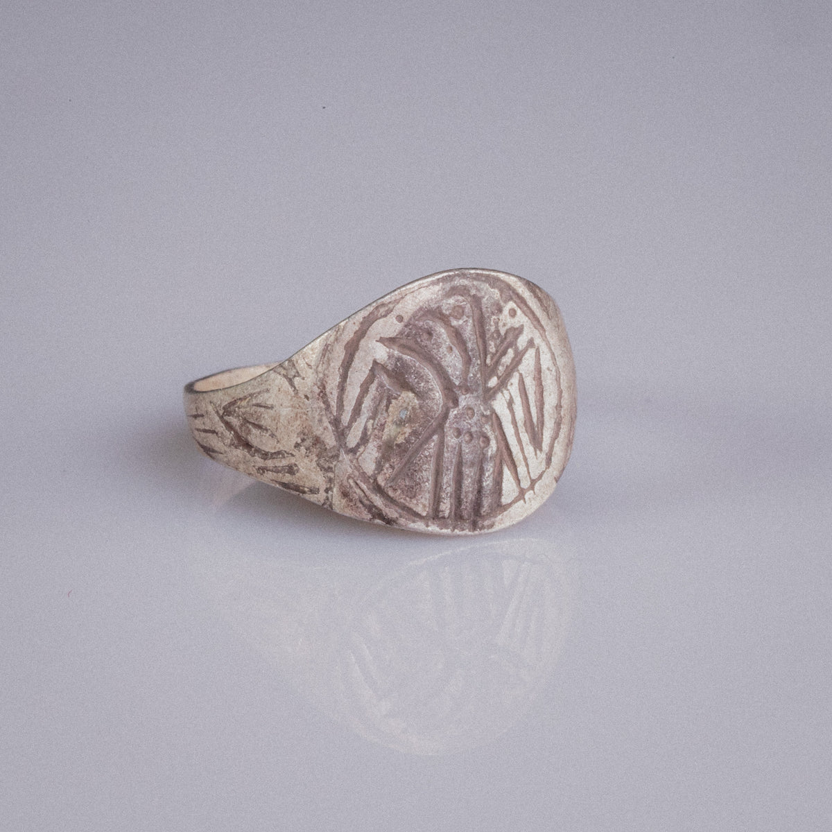 Medieval Silver Signet Ring 'Aquilinus' (11th-14th CE) EU 55/US 7.25