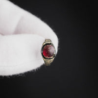 Medieval Bronze Ring with Red Glass Cabochon – 'Carminis' (9th–14th CE) — view 9