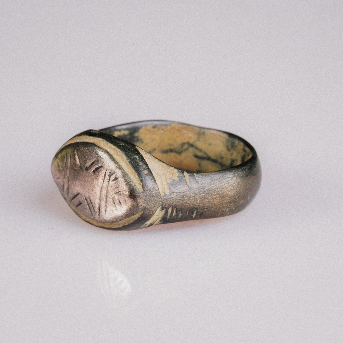 Medieval Bronze Geometric Signet Ring – 'Radiatus' – Semi Restored (9th–13th CE) — view 10