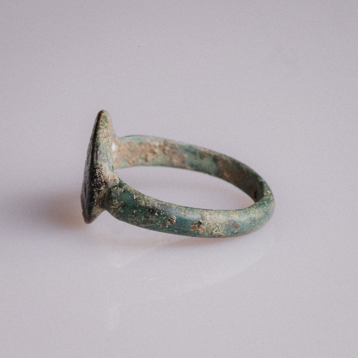 Late Roman to Early Medieval Bronze Star Signet Ring – 'Stellatus' (3rd–6th CE) — view 5