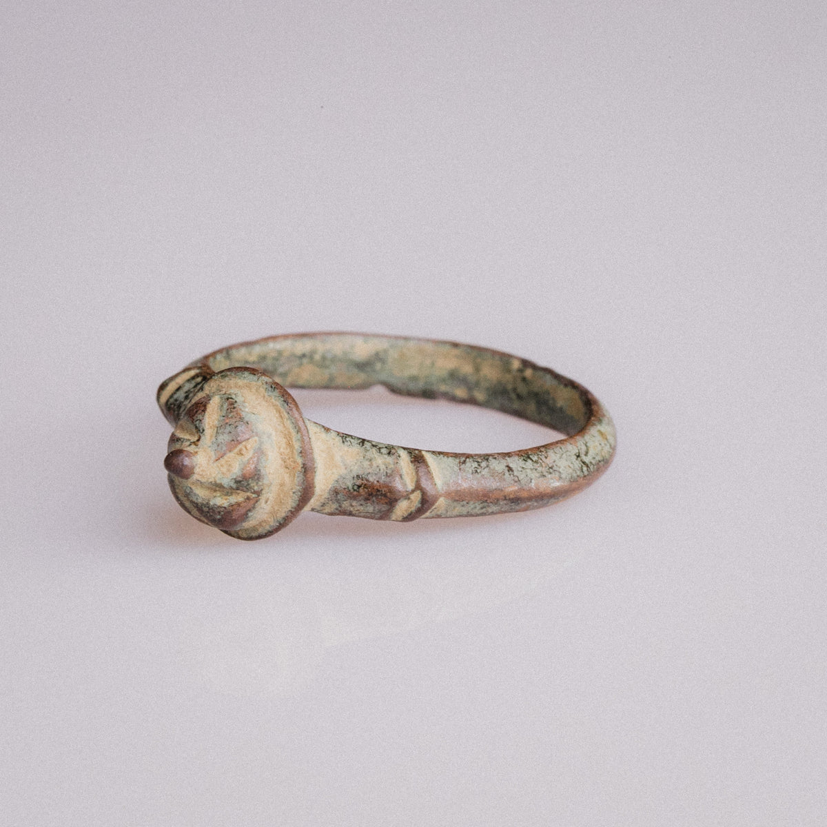 Early Medieval Bronze Star Signet Ring – 'Turritus' (8th–10th CE) — view 9