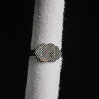 Medieval Bronze Geometric Signet Ring – 'Reticulus' (10th–13th CE) — view 10