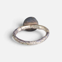 Byzantine ring 'Theodosia' shows the back of its disc bezel and the inside of its hoop.