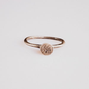 Byzantine silver signet ring Iesous with flat circular bezel engraved ΙΗϹΟΥϹ in Greek