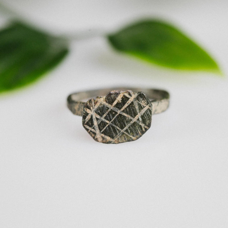 Medieval Bronze Ring 'Ignatius' (13th-17th c. CE) EU 51/US 5.5