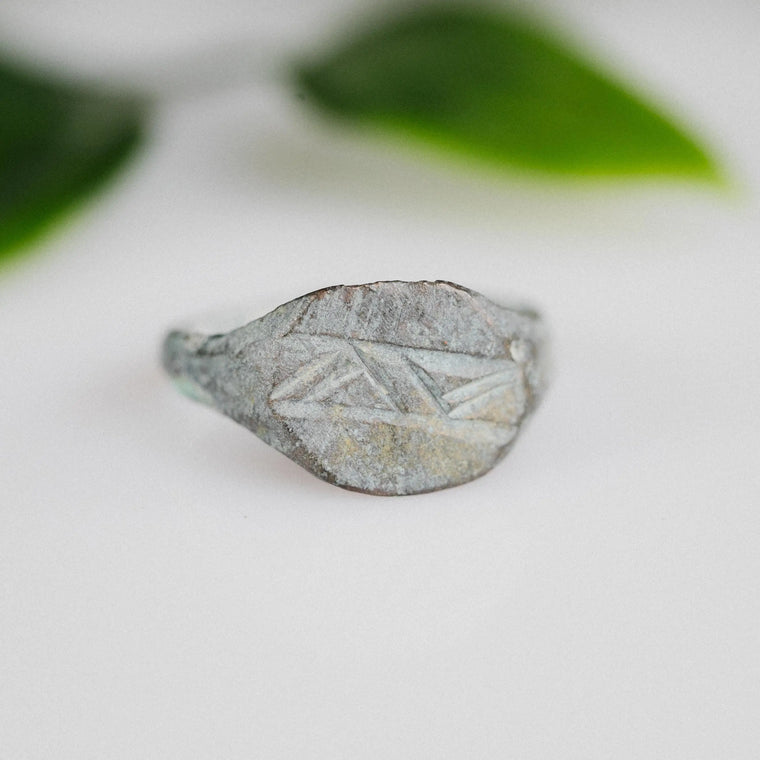 Medieval Bronze Ring 'Samus' (13th-17th c. CE) EU 52/US 6
