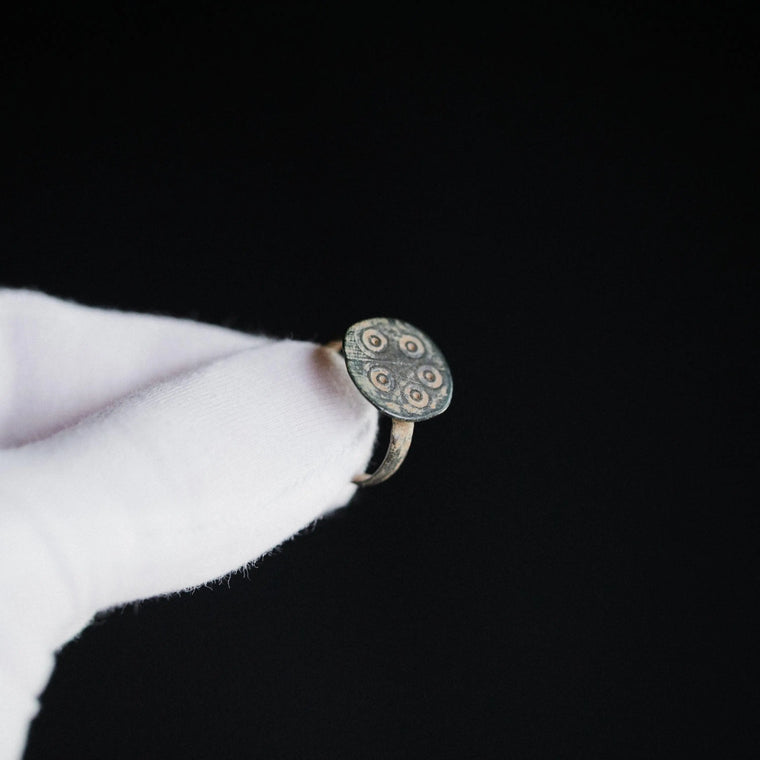 Medieval Bronze Seal Ring 'Sigillo' (12th-14th c. CE) EU 53/US 6.5