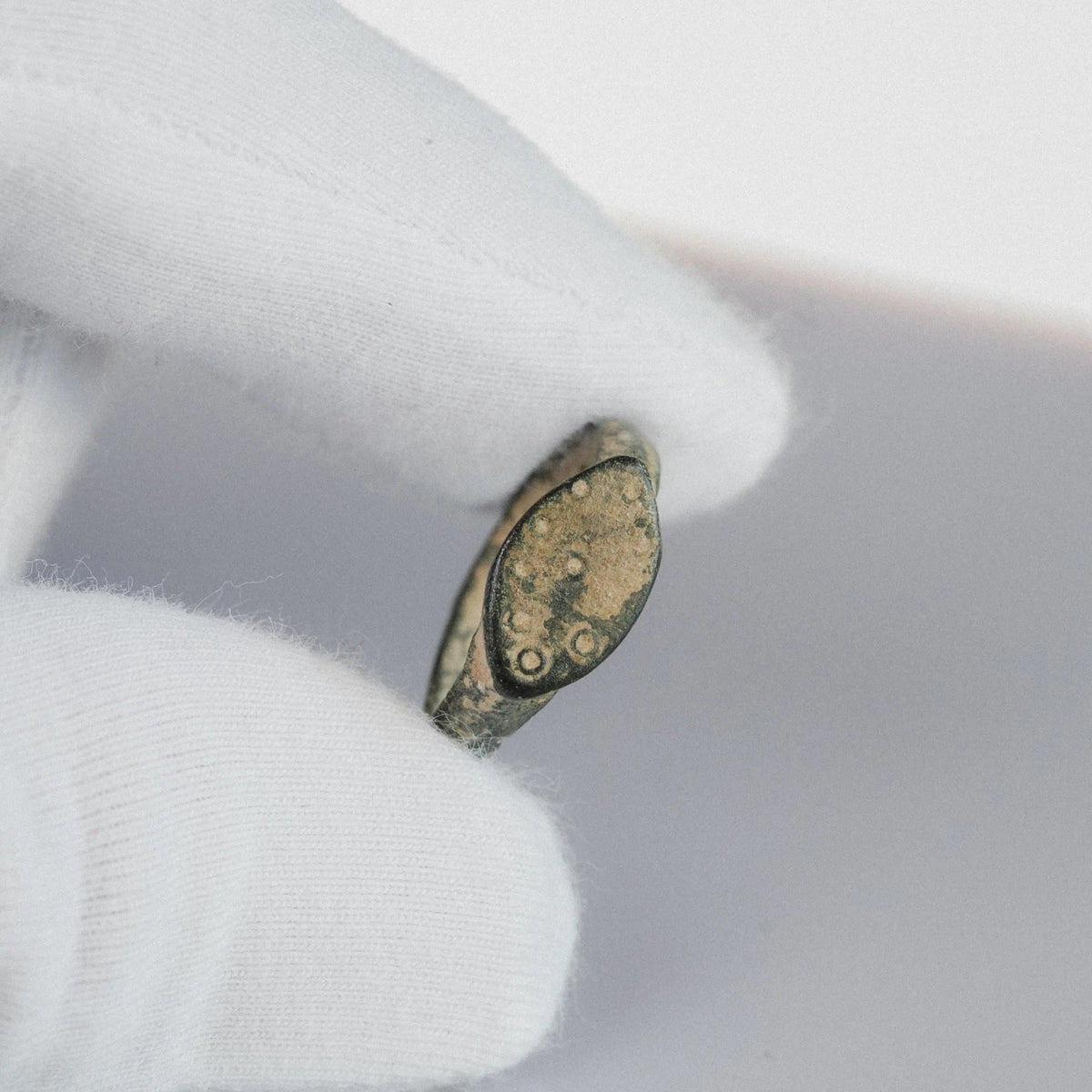 'Celestia' - Late Roman Bronze Ring (4th-6th CE) EU 51 / US 5.25 Aurora Antiqua