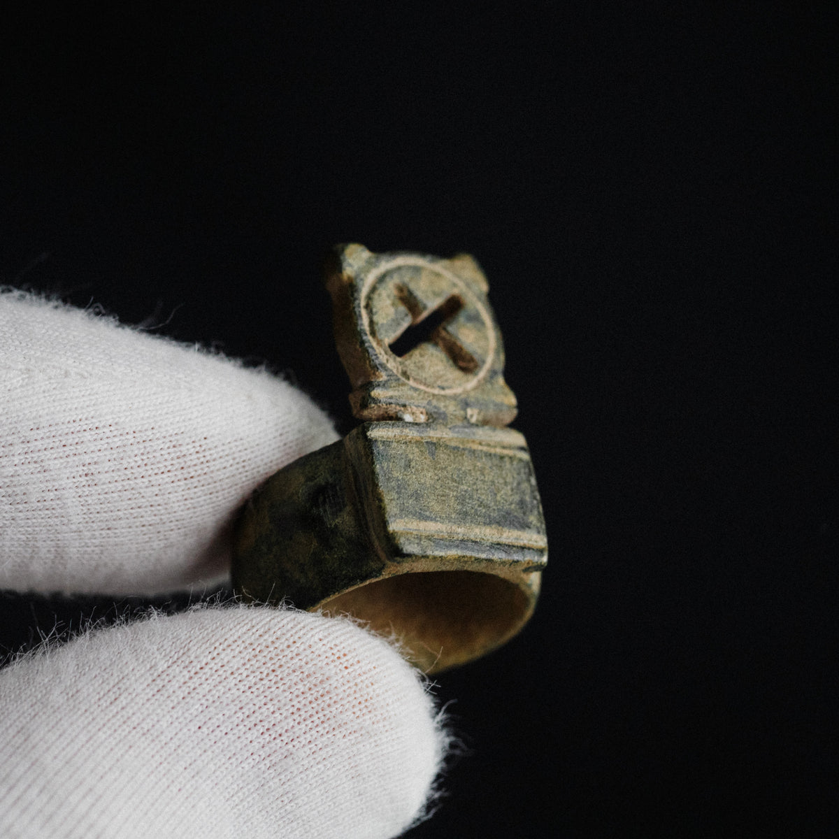 Byzantine Bronze Ring - 'Stavros' (4th–6th c. CE) EU 48 / US 4.5