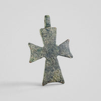 Medieval bronze cross pendant 'Okellos' back view showing flared pattée arms