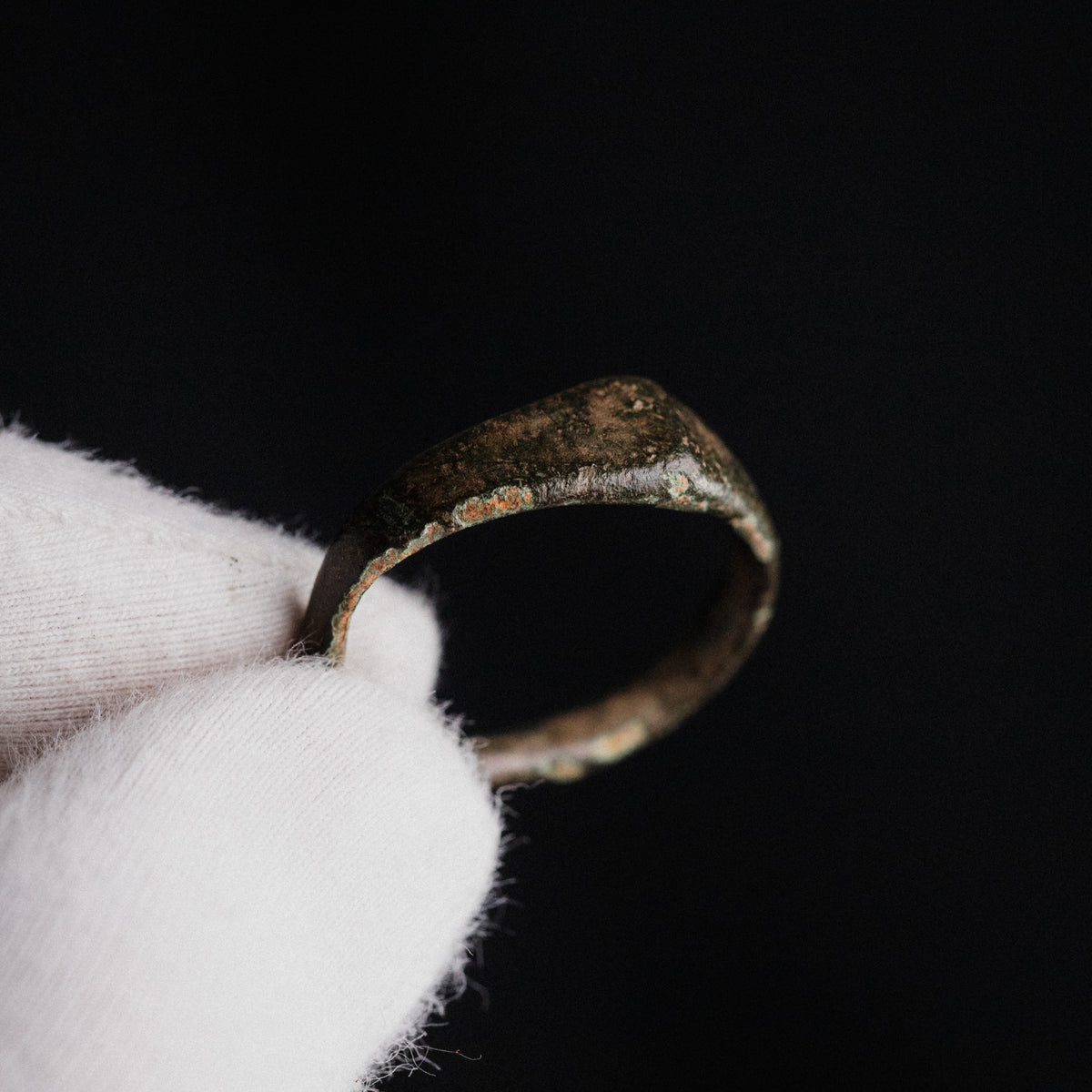 Medieval Bronze Ring - 'Alderic' (12th–15th c. CE) EU 64 / US 10.75