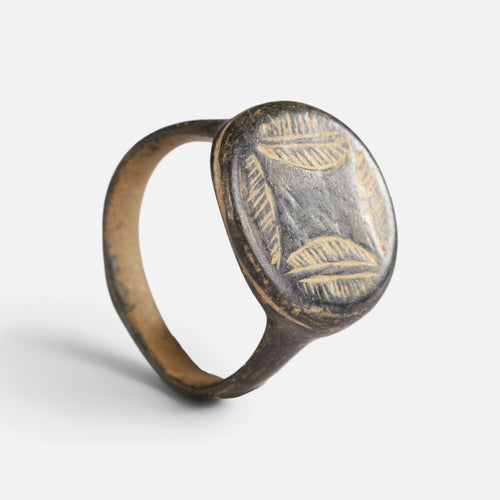 Medieval Bronze Ring - 'Ventaris' (10th–14th c. CE) EU 58 / US 8.5