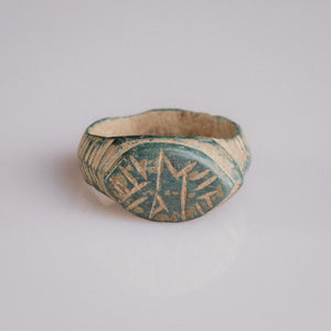 Medieval bronze signet ring Tamgar with engraved tamga device on oval bezel