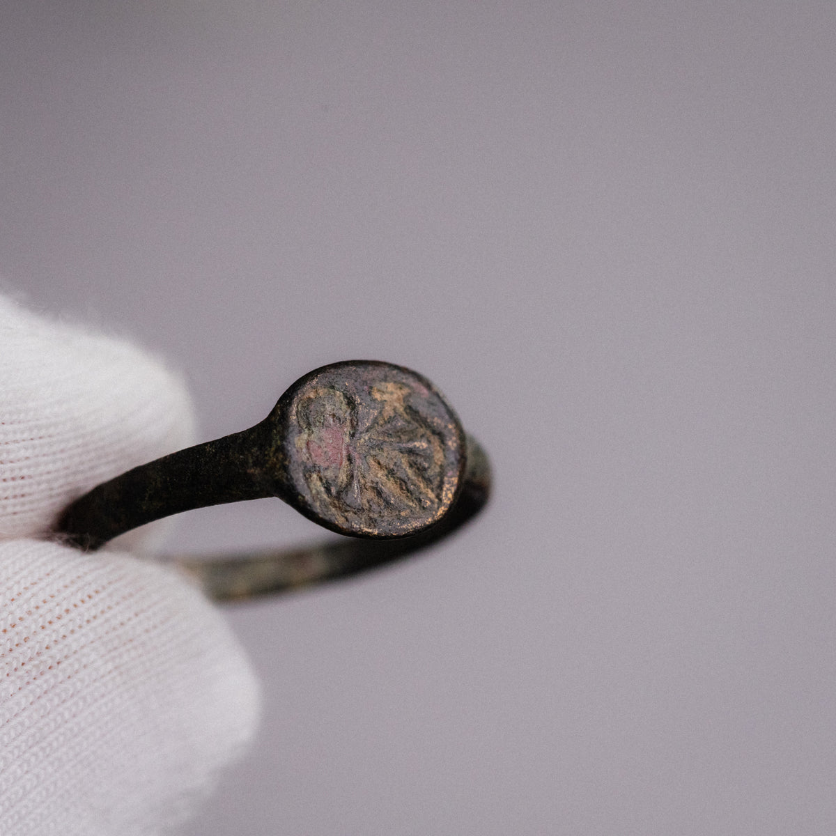 Late Roman Bronze Ring - 'Vetrik' (4th–14th c. CE) EU 53 / US 6.75