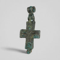 P-35-B: bronze cross pendant, object view 1