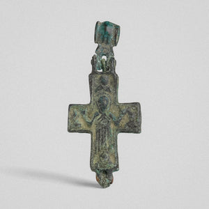 P-35-B: bronze cross pendant, object view 2