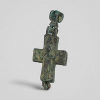 P-35-B: bronze cross pendant, object view 5