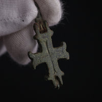 P-43-B: bronze cross pendant, object view 7