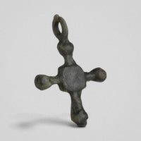 P-50-B: bronze cross pendant, object view 1