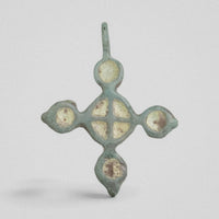 P-52-B: bronze cross pendant, object view 8