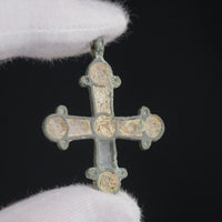 P-55-B: bronze cross pendant, object view 5