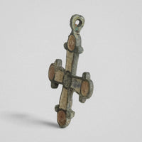P-55-B: bronze cross pendant, object view 7