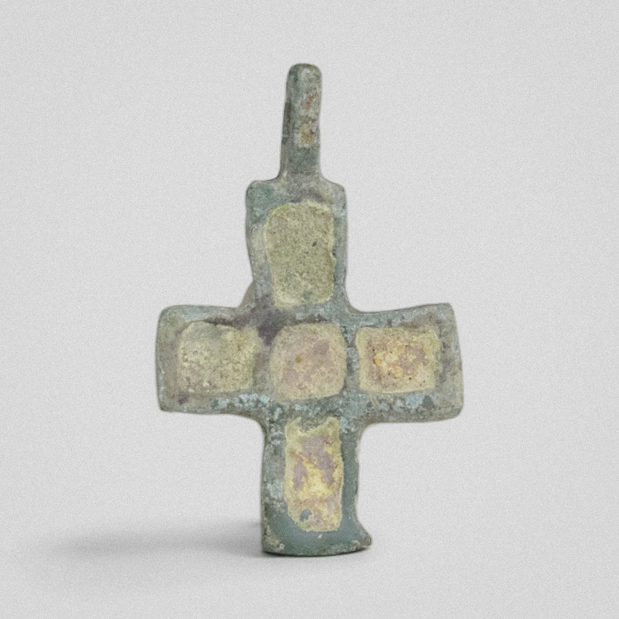 P-56-B: bronze cross pendant, object view 2