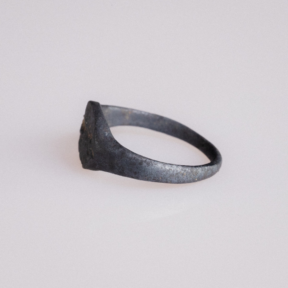 Roman Bronze Ring - 'Formica' (1st–3rd c. CE) EU 47 / US 4