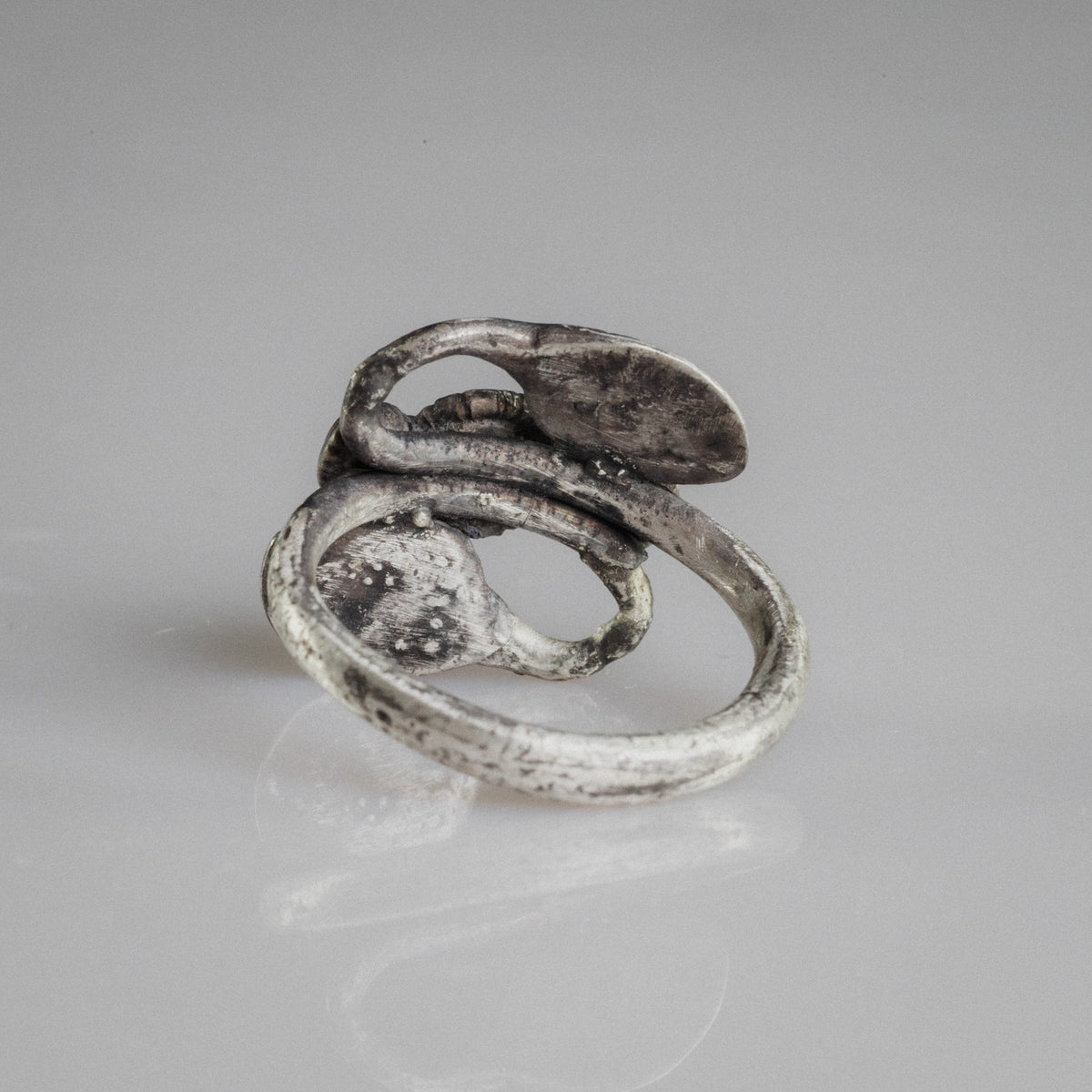 Roman Silver Ring - 'Ophidius' (1st c. BCE–1st c. CE) EU 55 / US 7.25