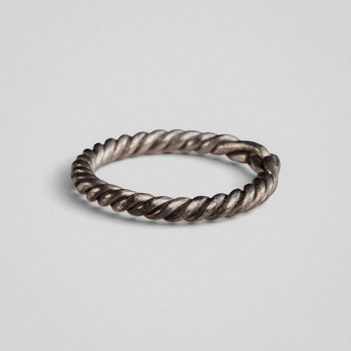 Medieval Nordic Silver Ring - 'Hravnar' (9th–12th c. CE) EU 57 / US 8