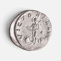 Roman Silver Denarius 'Elagabalus' (218-222 CE, RIC IV Elagabalus 161b) - reverse