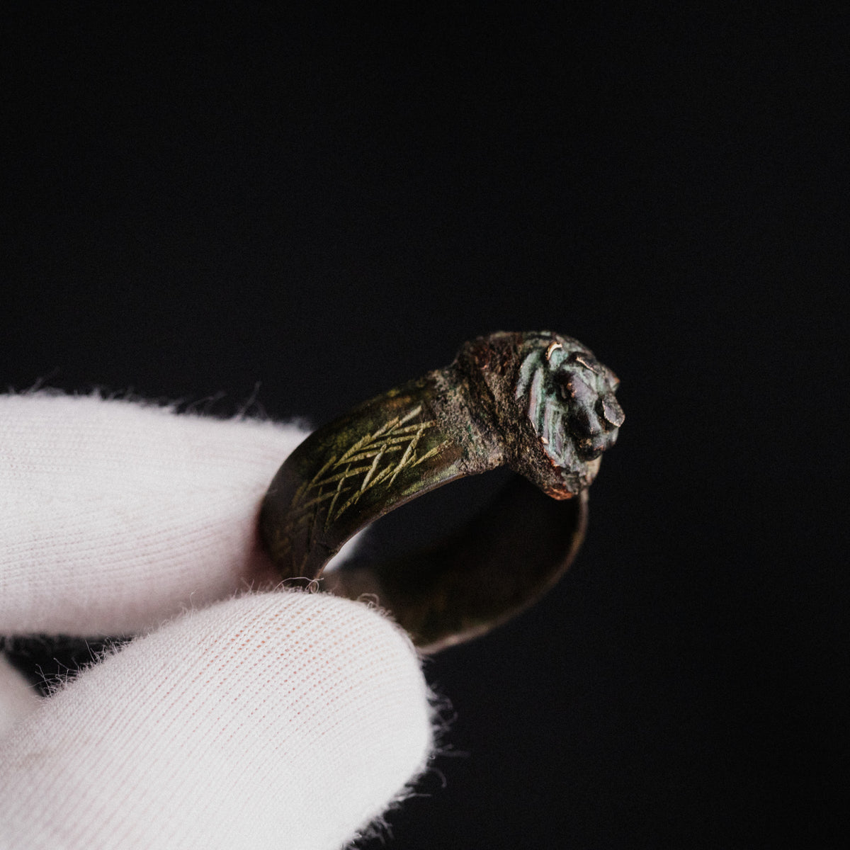 Roman Bronze Ring - 'Leontios' (2nd–4th c. CE) EU 68 / US 12.25