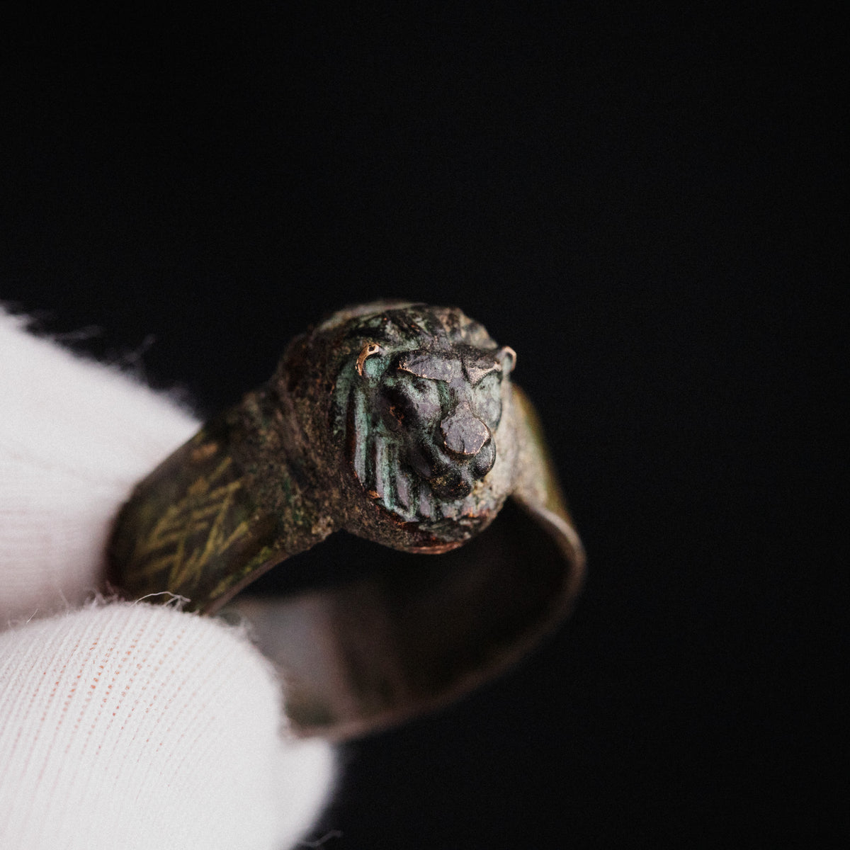 Roman Bronze Ring - 'Leontios' (2nd–4th c. CE) EU 68 / US 12.25