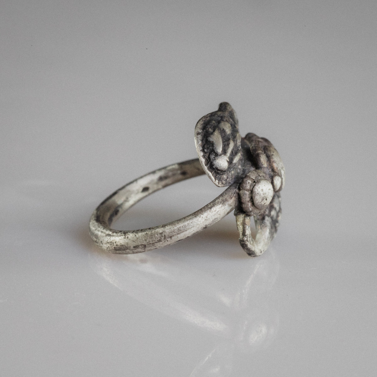 Roman Silver Ring - 'Ophidius' (1st c. BCE–1st c. CE) EU 55 / US 7.25