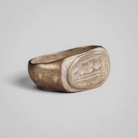 Side view of Roman silver ring Solaris showing band curvature and bezel profile